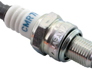 NGK sparkplug CMR7H