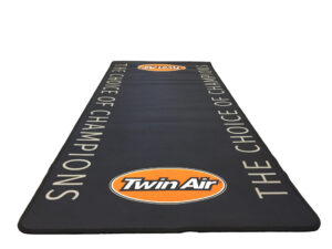 Twin Air Varikkomatto (180X80cm = FIM Dimensions) = Rubber with Polyester 250g/