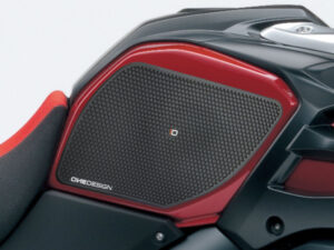 Puig Lateral Tank Pads Suzuki C/Black
