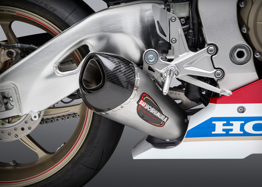 Yoshimura Slip-On Honda Cbr1000Rr 17- Street Alpha T So/Ss/Ca Tip Works