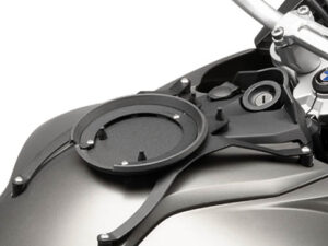 Givi Tanklock kiinnike, Tanklocklaukkujen kiinnittämiseen