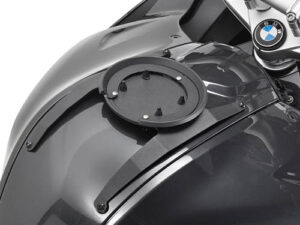 Givi Tanklock kiinnike, Tanklocklaukkujen kiinnittämiseen