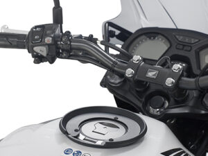 Givi Tanklock kiinnike, Tanklocklaukkujen kiinnittämiseen