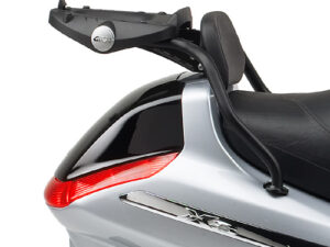 Givi Specific plate for MONOLOCK® boxes