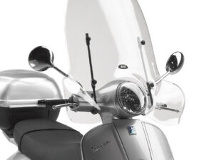 Givi specific screen, transparent 51,5 x 69,5 cm (H x W)