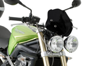 Givi Specific screen, black 29 x 28,5 cm (HxW)