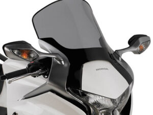 Givi Specific screen, smoked 40 x 40 cm (HxW)