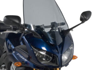 Givi Specific screen, smoked 52 x 44 cm (HxW)