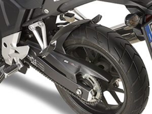 Givi Mudguard/specific ABS chain-cover, black colour CB500X (13-18)