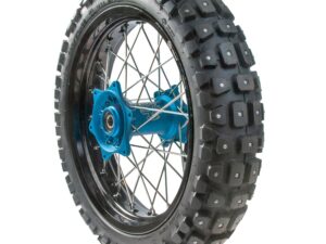 Deli nastarengas Brutal SB107 130/70-17 62S (133 kpl) Taka