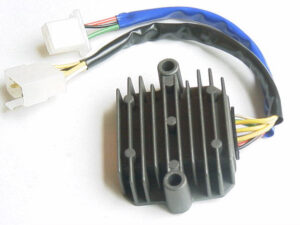 Regulaattori Honda CB