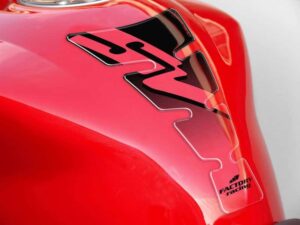 Puig Tank Pad Spirit Sv C/Black-Clear