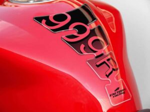 Puig Tank Pad Spirit 999R C/Black-Clear