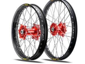 TALON Takapyörä 19x2 15 Pro Billet EXCEL CRF250 14-,CRF450 13- Puna/musta