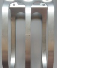 HGS Äänenvaimentimen panta 4T kolmio