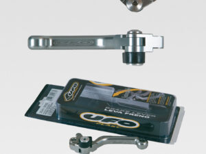 UFO Jarruvipu 3-sormi nivelöity CR 92-,CRF 92-06, RM 96-03