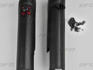 UFO Starttinappi/Etuhaarukan suojat KTM125-450 SX/SXF 07-14 Musta 001