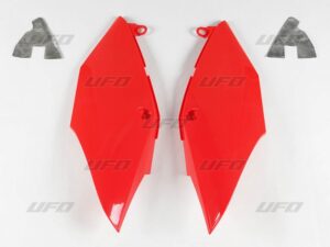 UFO Sivunumerokilvet CRF250R/RX 18- / CRF450R/RX 2017-20  Red 070
