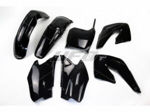 UFO Muovisarja 5-osainen Musta CR 125/250 00-01