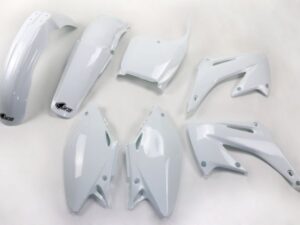 UFO Muovisarja 5-osainen Valkoinen CR125/250 02-03