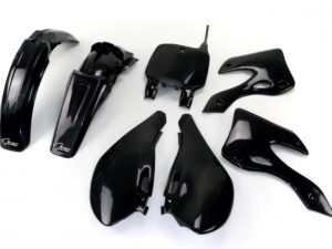 UFO Muovisarja 5-osainen Musta KX125/250 00-02