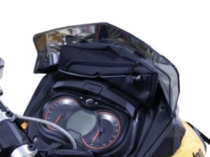 Skinz Tuulisuoja Laukku Musta Ski Doo 2013- Summit XM, MXZ/ Renegade Rev XS