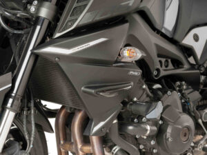 Puig Radiator Side Panels Mt09 17-18'/Mt09 Sp 18' C/Bla
