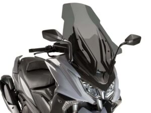 Puig Winds. V-Techline Tour. Kymco Ak550 17-18' C/Dark