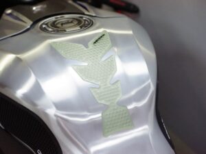 Puig Tank Pad Tire C/Clear