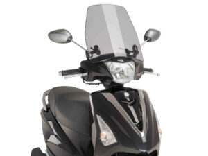 Puig Wind Mod. Trafic Yamaha D'Elight 17-18'- C/Smoke