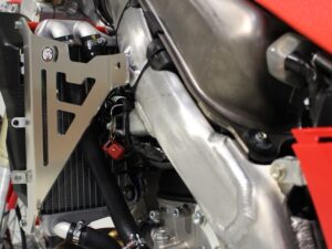 AXP Radiator Braces Red Honda CRF250R-CRF250RX 20