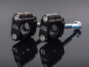 Renthal Ohjaustangonkiinnikke 28,6mm Yamaha 05-.. (5mm Offset)