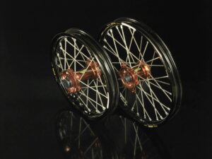 Haan wheel Husqvarna FC 16-22 19-2,15 MAGNESIUM HUB/BLACK RIM