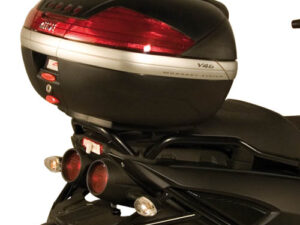 Givi Specific rear plate for MONOLOCK® case Majesty 400 04-08