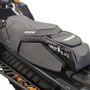 Skinz Airframe Satula Matala Freeride 2016- Polaris AXYS Pro RMK laukulla