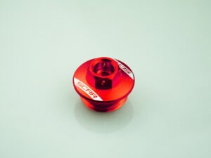 Scar Oil Filler Plug - Honda/Kawasaki/Yamaha Red color