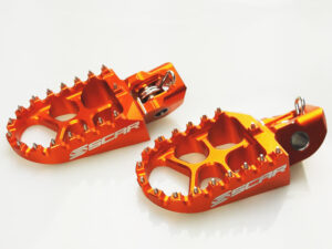 Scar Evolution Footpegs -Ktm/Husq.  Orange color