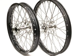 REX WHEELS 18-2,15 ALL KX/KXF 03-.. MUSTA VANNE/HOPEA NAPA 25MM